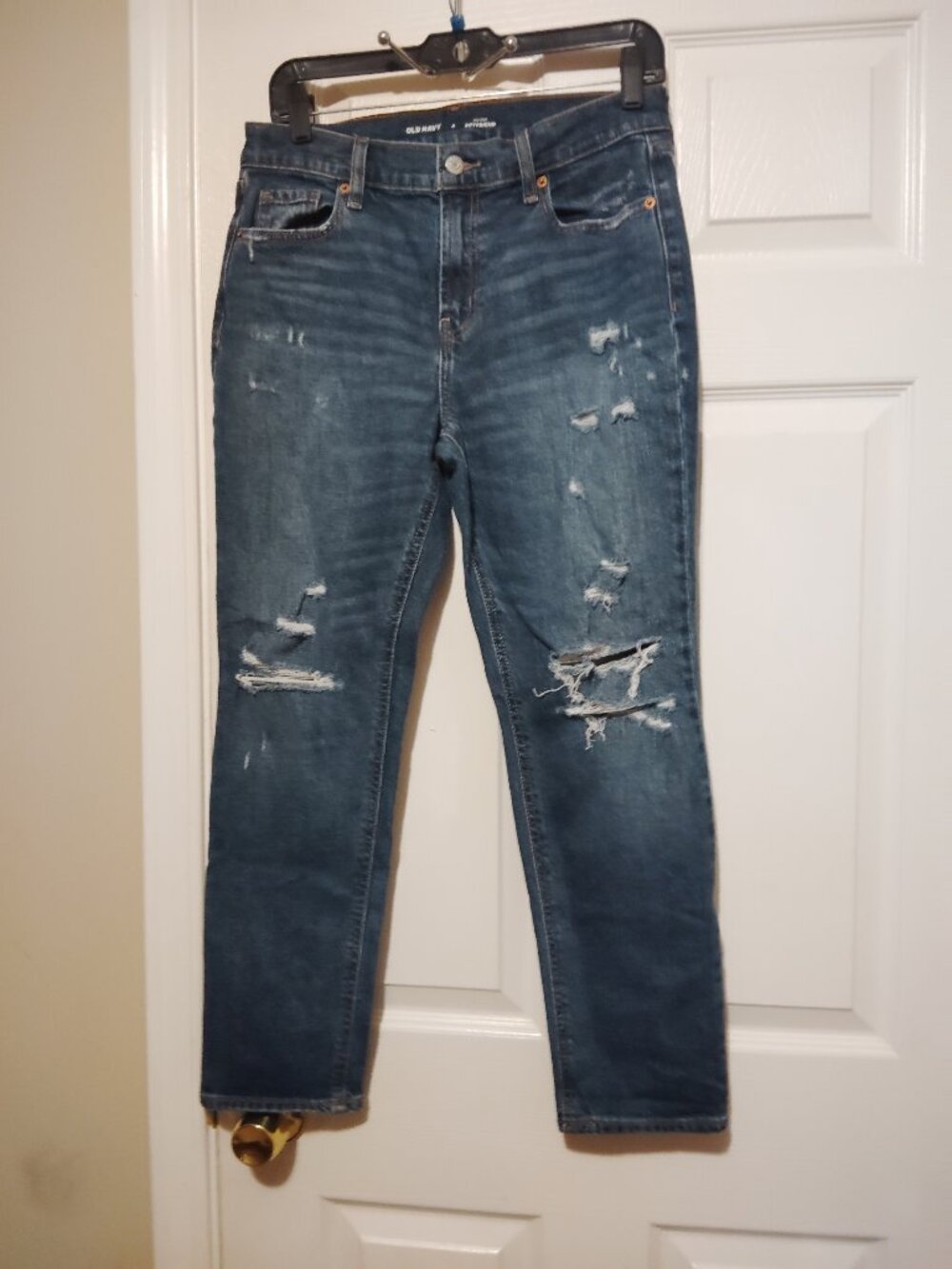 Old navy  mid Rise  Boyfriend Casual Distressed jeans women's Size 4, Cotton 99%